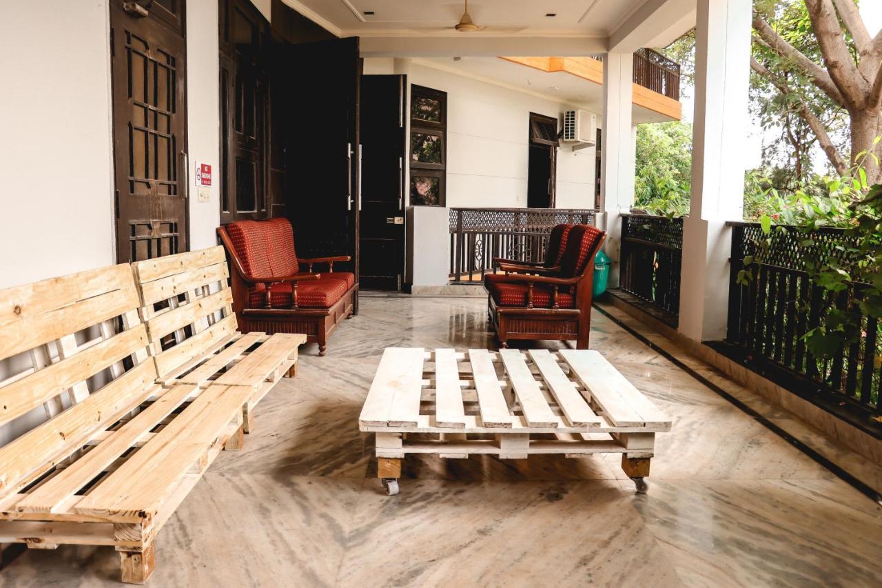 Farmstay - Capsule Den New Delhi Eksteriør billede
