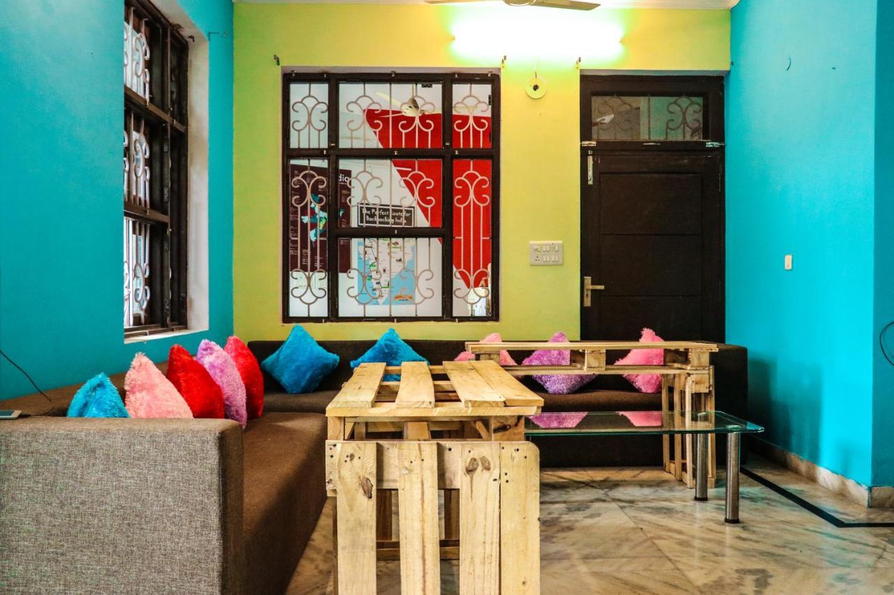 Farmstay - Capsule Den New Delhi Eksteriør billede
