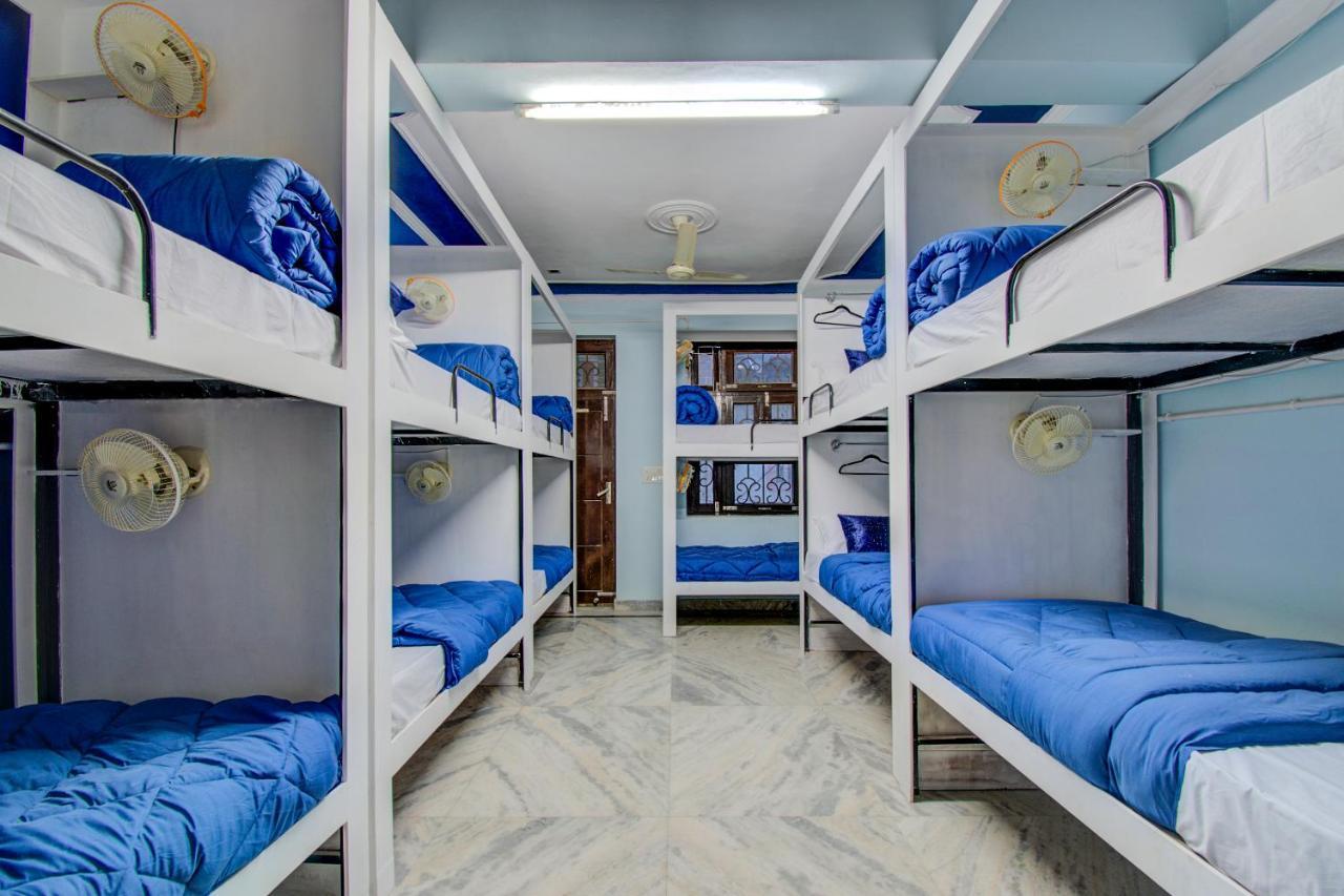 Farmstay - Capsule Den New Delhi Eksteriør billede
